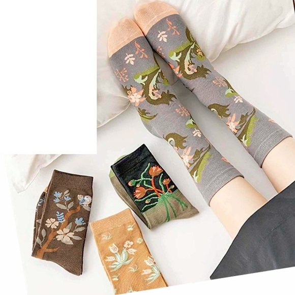 Botanical Patterns, Cotton Socks 4 Pair Med - Picture 3 of 3